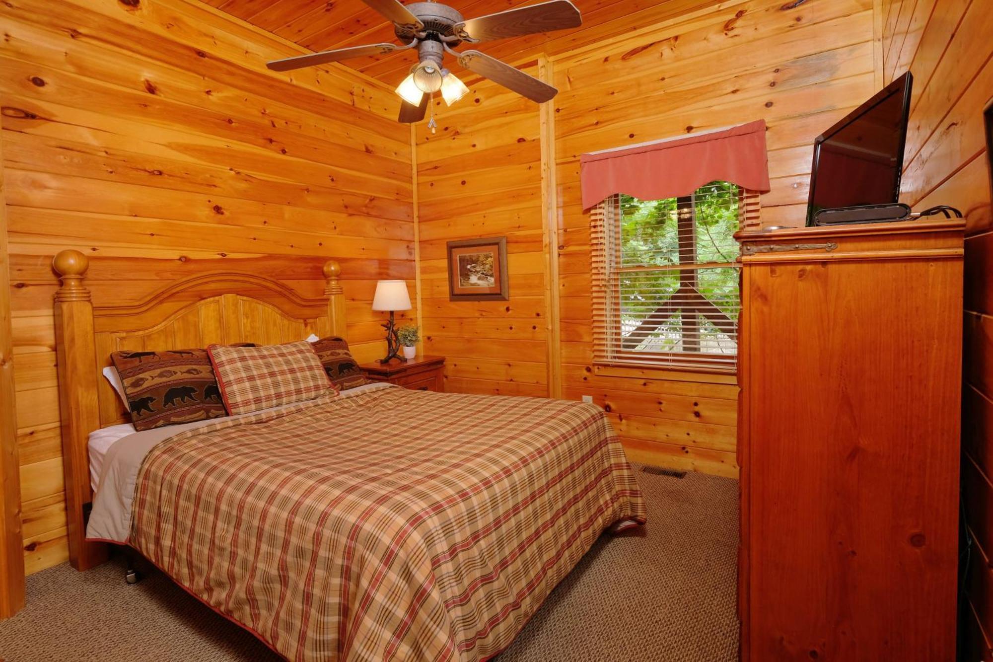 Higher Ground Pigeon Forge Bagian luar foto